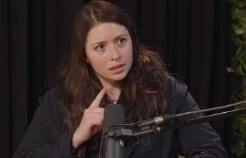 La cuarta temporada del pódcast de Bumbox abre su nuevo ciclo con el crudo y conmovedor testimonio de Cristina Serrano Gnecco. FOTO: Captura de video de YouTube @bumboxpodcast