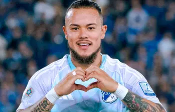 El futbolista Leonardo Castro fue uno de los jugadores que celebró con Millonarios en El Campín. Foto: tomada del x de @MillosFCoficial