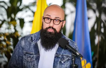 Carlos Carrillo, director de la UNGRD, afirmó que los polémicos carrotanques actualmente están funcionando. FOTO Colprensa