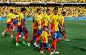 Titulares habituales como Johan Mojica, Daniel Muñoz, Jhon Arias y Luis Díaz están en la lista de advertidos antes del juego ante Paraguay. Foto: Juan Antonio Sánchez Ocampo EL COLOMBIANO