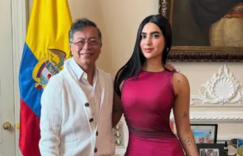 Gabriela Muñoz junto al presidente Gustavo Petro en la Casa de Nariño. Foto: Redes sociales.