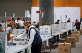 Desde las 7:00 a. m. hasta las 5:00 p. m. estarán abiertas las urnas en Ecuador para el referendo convocado por el presidente Daniel Noboa. Foto: redes sociales 