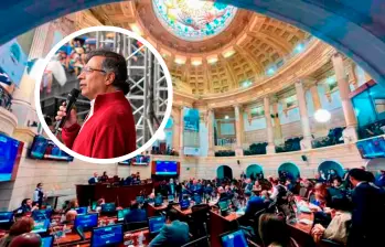 En tono desafiante, Petro dijo que los senadores “están en contra de la realidad misma, viven una fantasía etérea y hay que sacarlos de ahí, porque no nos sirven, no le sirven al pueblo”. FOTO: COLPRENSA/PRESIDENCIA