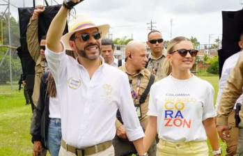Ana Lucía Pineda, primera dama, estuvo al frente de la campaña ‘Colombia un solo corazón’, que articuló fondos privados como donación para la atención del terremoto. FOTO tomada del Instagram @analupineda