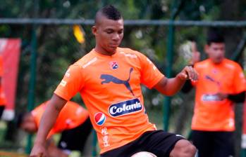 El futbolista antioqueño Frank Fabra tuvo un primer paso por el Medellín en 2015. En ese primer momento disputó 24 partidos. Foto: Juan Antonio Sánchez