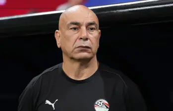 Hossam Hassan, técnico de Egipto, criticó el arbitraje y a la Fifa. Foto: Xinhua