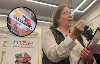 Alejandra Barrios, directora de la MOE, presentó las actualizaciones del informe al público. Foto: Colprensa.