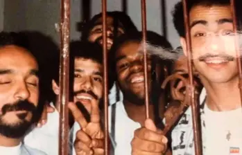 Esta es la foto que compartió Willie Colón de su arresto en Medellín. FOTO: Tomada de X @williecolon