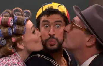 Así lució Bad Bunny interpretando a Quico en el sketch del Chavo del 8 en el más reciente episodio de Saturday Night Live. FOTO: Captura de video @nbcsnl