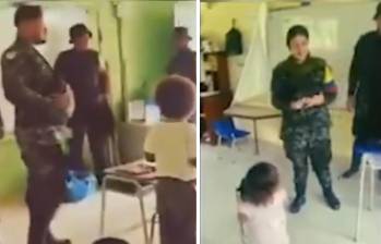 En el video compartido por redes sociales se muestra como los disidentes entraron a las aulas y estuvieron con los niños. Foto: Redes sociales/Semana
