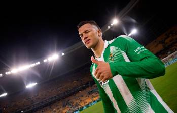 El colombiano Nelson Deossa se destacó por su despliegue físico y capacidad de recuperación en el triunfo del Betis. FOTO: X: REAL BETIS
