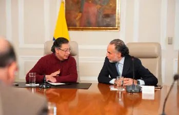 Según Benedetti, “no hay un colombiano” que pueda mostrar un trino en que el presidente “haya atacado a Miguel Uribe después del atentado”. FOTO: PRESIDENCIA