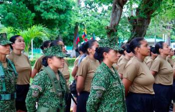 Por primera vez en la historia, la Armada incorpora a mujeres para prestar su servicio militar. FOTO COLPRENSA