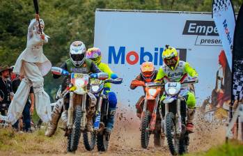 Los motociclistas que llegaban a las finales de cada categoría competían entre ellos para definir al ganador de su categoría. Foto: cortesía Gladiadores 