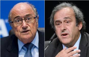 El expresidente de la Fifa, Joseph Blatter y el expresidente de la Uefa, Michel Platini, están siendo juzgados de nuevo por los delitos de fraude y malversación de fondos en la máxima entidad del fútbol mundial. FOTO:S Conmebol y Getty