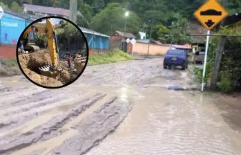 Algunas vías municipales e intermunicipales se han visto afectadas por las lluvias. Las autoridades trabajan en atender la situación. Foto: Redes sociales.