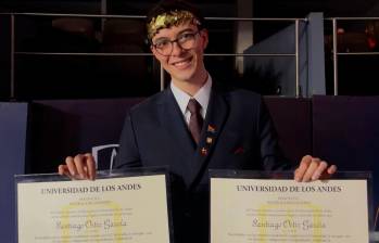 Santiago Ortiz García es un profesional que hizo su pregrado en Los Andes gracias a una beca. Su discurso de graduación es una de las publicaciones más comentadas en las redes sociales. Foto: @canuleius