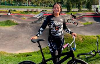 La bicicrocista antioqueña Manuela Muñoz, de 21 años, se destacó en su competencia en China. Foto: cortesía archivo personal
