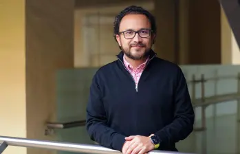 La subasta de TES registró alta demanda, pero con tasas superiores al 14%, contrariando las proyecciones de Javier Cuellar, director de Crédito Público. 