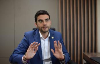 El antioqueño Hernán Cadavid busca dar el salto de la Cámara al Senado por la lista cerrada del Centro Democrático. FOTO cortesía