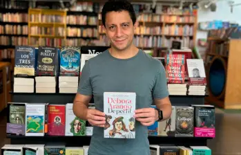 Víctor Cabezas ha recibido el Premio Nacional de Periodismo Simón Bolívar, el Premio del Círculo de Periodistas de Bogotá y ha sido finalista de un Premio Gabo. Foto: Cortesía del autor