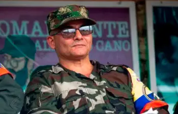 De acuerdo con las autoridades, ‘Iván Mordisco’ huye por la Amazonía colombiana. FOTO: Archivo