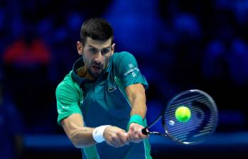 El serbio Novak Djokovic venció a Carlos Alcaraz en lasemifinales del Másters ATP de Turín. FOTO GETTY
