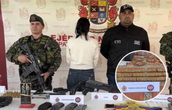 ‘La Mona’, operadora de drones y explosivista de las disidencias, se entregó en Briceño. Foto: @FuerzasMilCol