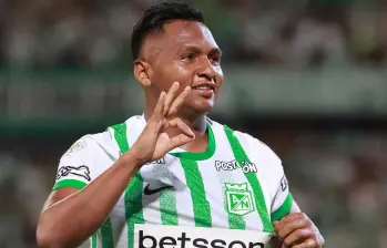 Alfredo Morelos, jugador cedido a Atlético Nacional, fue citado por el Santos para presentarse en la pretemporada, sin embargo, el jugador se ha negado y ha acusado al club brasilero de una deuda. Foto: Manuel Saldarriaga Quintero