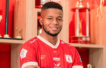 Yhorman Hurtado, reciente incorporación del América, se vio afectado levemente por el sismo. FOTO: X AmericadeCali