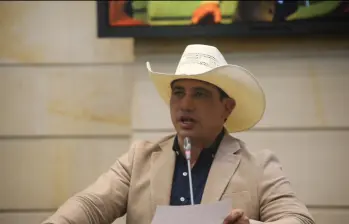 Una mujer, quien prefirió guardar su identidad bajo reserva, denunció penalmente al senador. FOTO: CONGRESO DE LA REPÚBLICA.