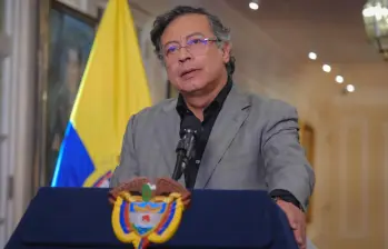 El mandatario advirtió que mientras el proceso no avance, las EPS seguirán quebrándose y dijo que no iba a salvarlas. FOTO: Redes sociales @infopresidencia