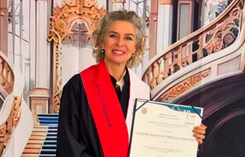 De Francisco aseguró que la polémica tiene un trasfondo político por su apoyo a Carolina Corcho y no descartó reintegrar el dinero de la matrícula. FOTO: REDES SOCIALES