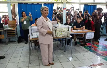 Jeannette Jara representará en segunda vuelta una amplia alianza de centro-izquierda afín al gobierno de Gabriel Boric. Foto: Getty Images