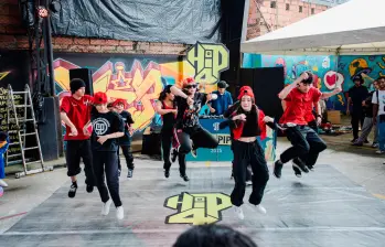 Por los procesos de formación de 4Eskuela han pasado personas como Luma, campeona nacional, panamericana y latinoamericana de Breakin; Arex referente del Breakin en el país y el reconocido artista de grafiti Pac Dunga. Foto Cortesía. 