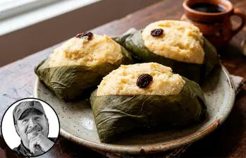 Estos son los quimbolitos, son dulces y parecen tamales. El chef Molina le entrega la receta en esta serie de Comiendo por Colombia. FOTO El Colombiano