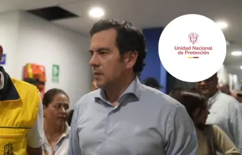El ministro del Interior, Rodrigo Lara, ha visitado diferentes regiones para enfrentar la emergencia por el terremoto. Foto: Ministerio del Interior