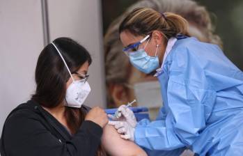 Los médicos en Colombia pidieron crear mesa técnica para reforzar la vigilancia y el seguimiento al eventual crecimiento de la viruela del mono en el país. FOTO: COLPRENSA