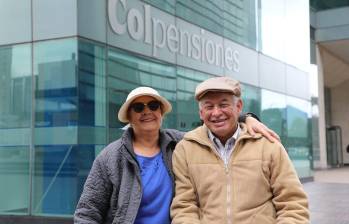 Solo el 14% de los adultos mayores ocupados cotiza a un fondo de pensión, lo que deja a la mayoría de esta población sin un respaldo económico para su retiro. FOTO: Colprensa.