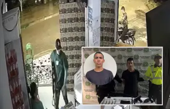 Adelante, los desmovilizados involucrados en el suceso. Atrás, la detención de uno de ellos. FOTO: imagen tomada de redes.