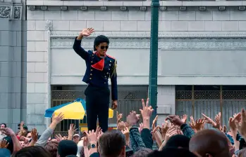 Jaafar Jackson interpreta a su tío Michael en la película biográfica del Rey del Pop. FOTO Cortesía Universal Pictures