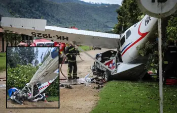 Así quedó la avioneta accidentada este sábado en el municipio de Chía. FOTO: imagen tomada de redes.