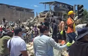La capital del Eje Cafetero enfrenta una situación crítica tras el terremoto de este lunes. Foto: Captura de video.
