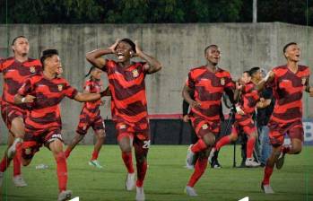 Los futbolistas del Barranquilla F.C. celebran la victoria contra Millonarios en los octavos de final de la Copa BetPlay. Foto: tomada del x de @Dimayor