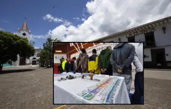 Adelante, miembros de Los Pacheco capturados en 2024. Atrás, fachada del parque de Valparaiso. FOTO: Esneyder Gutiérrez y cortesía Policía Antioquia