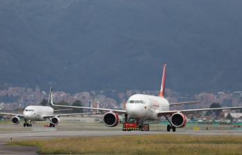 Aviones Airbus 319, 320 y 321 necesitarán actualización de software urgente. FOTO: Colprensa 