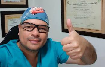 El médico Gabriel Agámez Moreno fue condenado a 4 de años de prisión por homicidio culposo. FOTO: Tomada de su cuenta de Facebook Gabriel Agámez. 