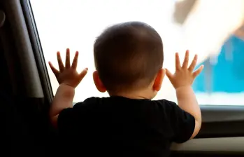 Un menor de edad murió en plena ola de calor en España tras quedarse atrapado en un auto. Cortesía, Freepik.