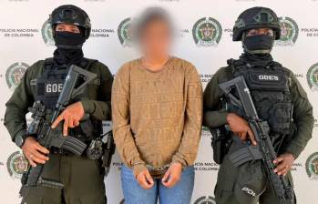 Con la captura de alias María José en un operativo de la Dijín y la Fiscalía, las autoridades asestaron un golpe decisivo a la estructura criminal que utilizaba plataformas virtuales para engañar a jóvenes en Calamar y San José del Guaviare. FOTO: Policía Nacional de Colombia