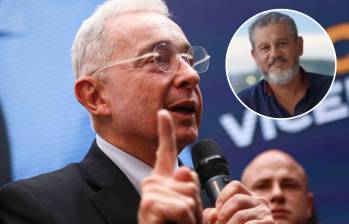 El expresidente Álvaro Uribe se refirió al estratega de Abelardo como un “cobarde”. Foto: Colprensa